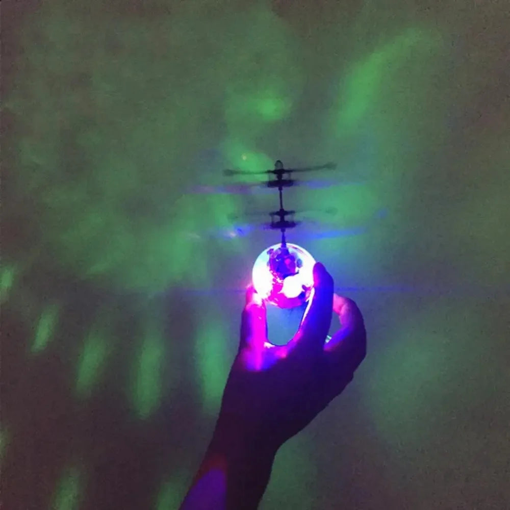 Hot-selling induction suspended crystal ball sense colorful ball induction flying helicopter children's toys Holiday gift